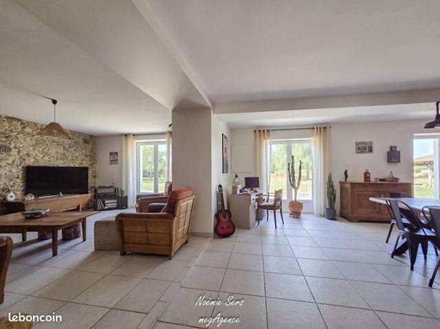 Maison 6 pièces 189 m²