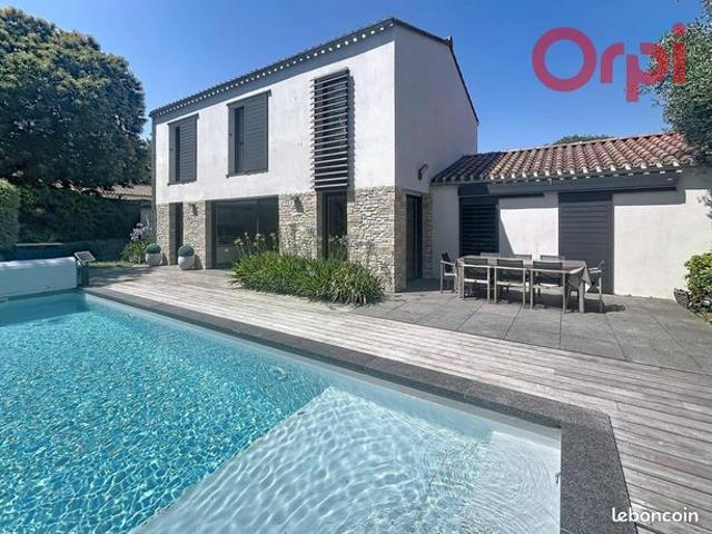 Maison 6 pièces 189 m²