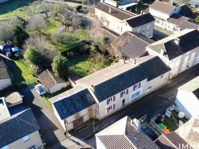 Maison 6 pièces 180 m²