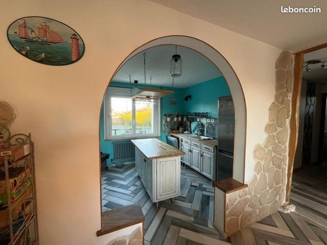 Maison 6 pièces 180 m²
