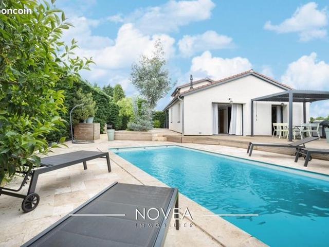 Maison 6 pièces 180 m²