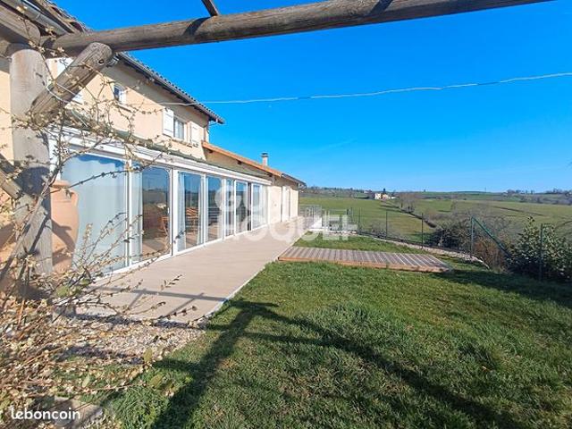 Maison 6 pièces 180 m²