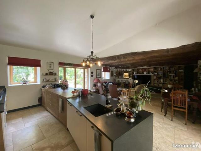 Maison 6 pièces 180 m²