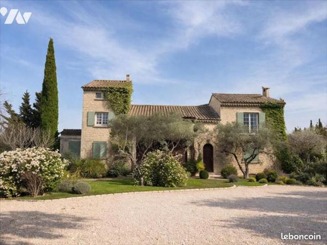 Maison 6 pièces 180 m²