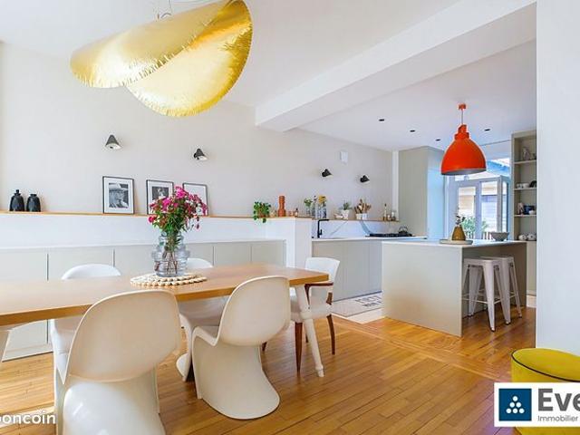 Maison 6 pièces 180 m²