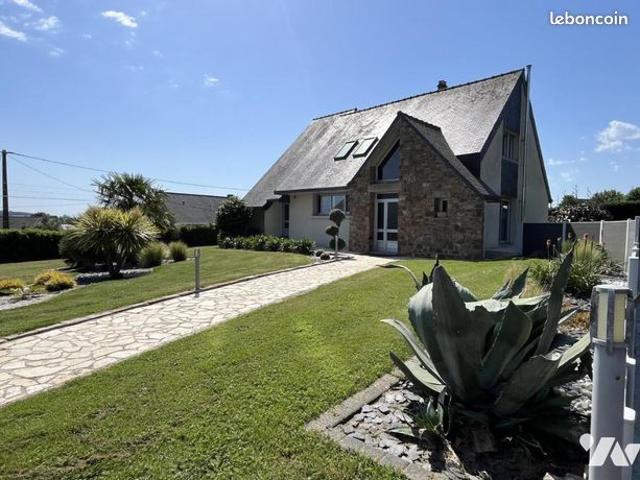 Maison 7 pièces 180 m²