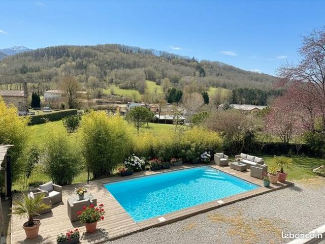 Maison 6 pièces 180 m²