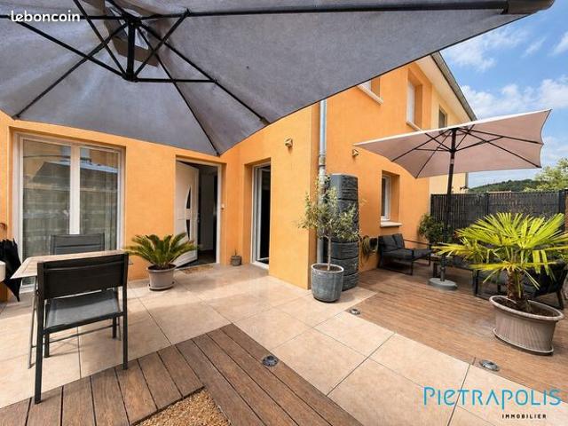 Maison 6 pièces 180 m²