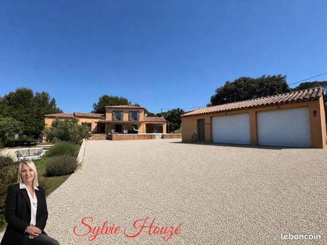 Maison 6 pièces 180 m²