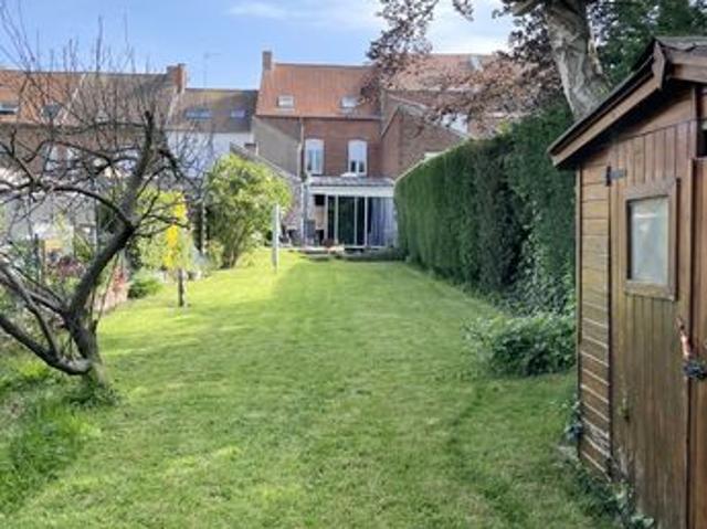 Maison 6 pièces 180 m²