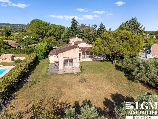 Maison 6 pièces 180 m²