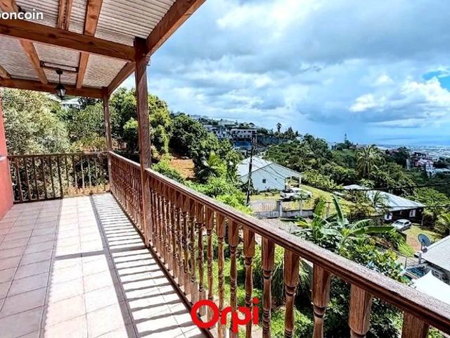 Maison 6 pièces 180 m²