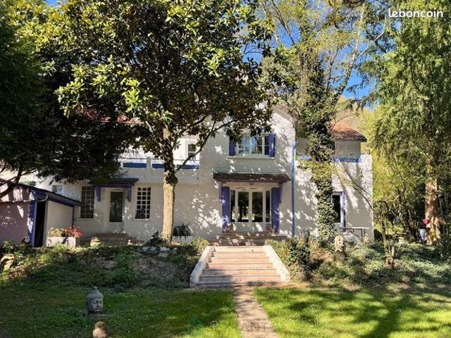 Maison 6 pièces 180 m²