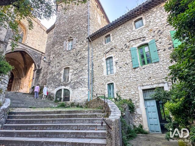 Maison 6 pièces 180 m²