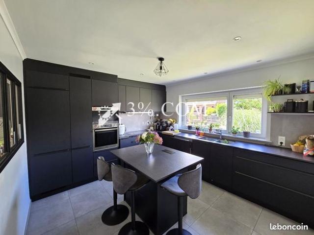 Maison 6 pièces 180 m²