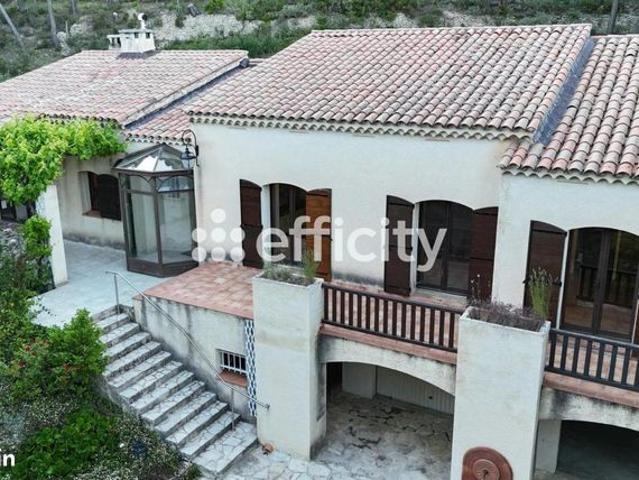 Maison 6 pièces 180 m²