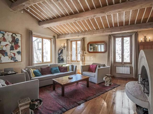 Maison 6 pièces 180 m²