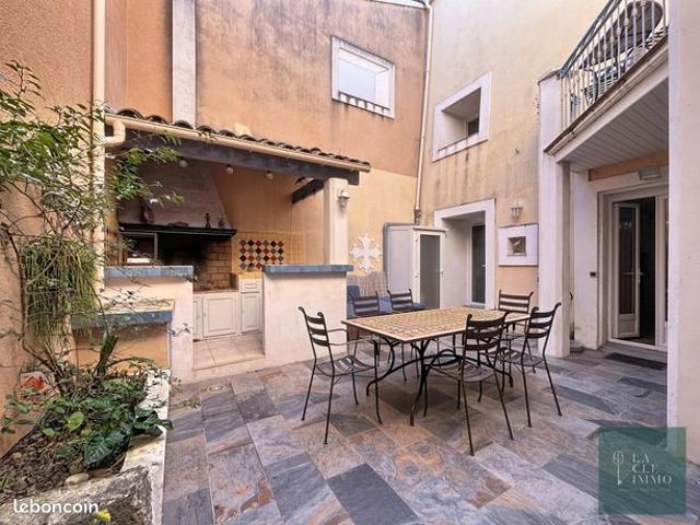 Maison 6 pièces 180 m²