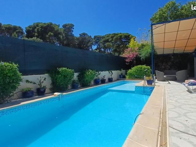 Maison 6 pièces 180 m²