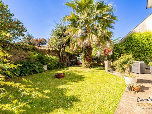 Maison 6 pièces 180 m²
