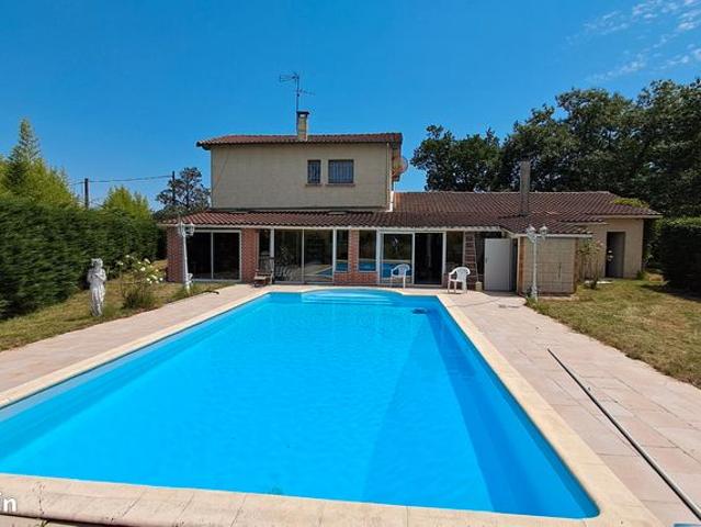 Maison 6 pièces 180 m²