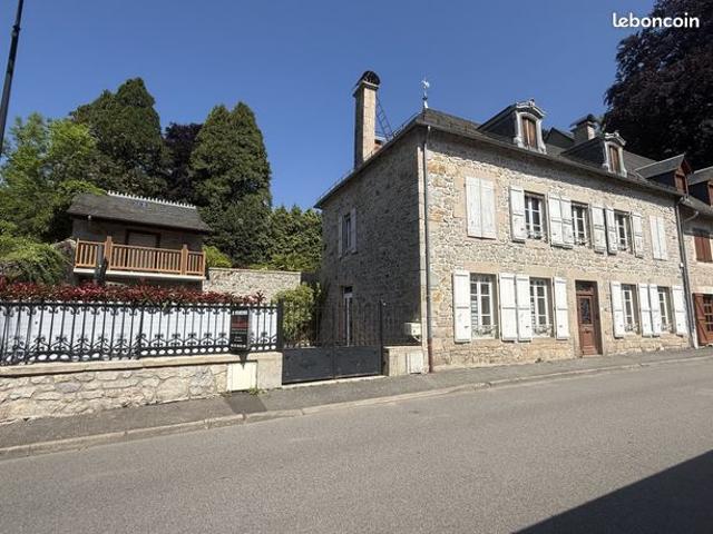 Maison 6 pièces 180 m²
