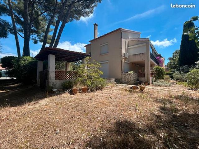 Maison 6 pièces 180 m²