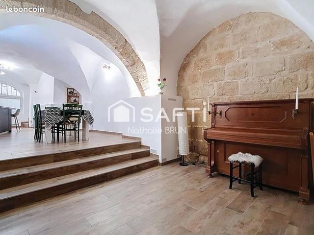 Maison 6 pièces 180 m²