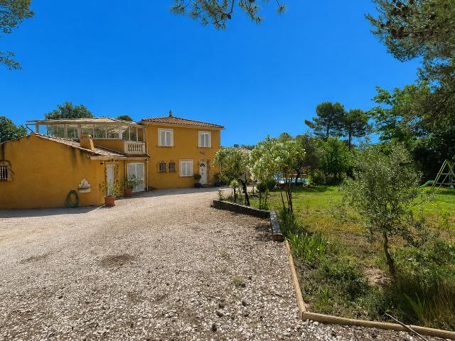Maison 6 pièces 164 m²
