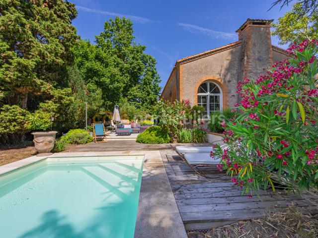 Maison 6 pièces 180 m²