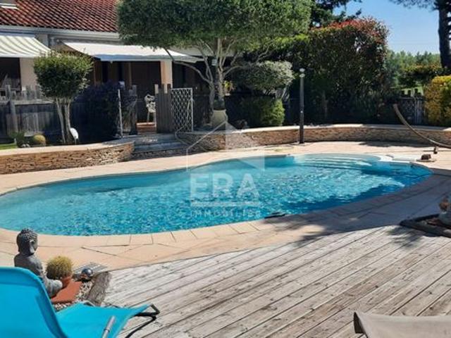 Maison 6 pièces 180 m²