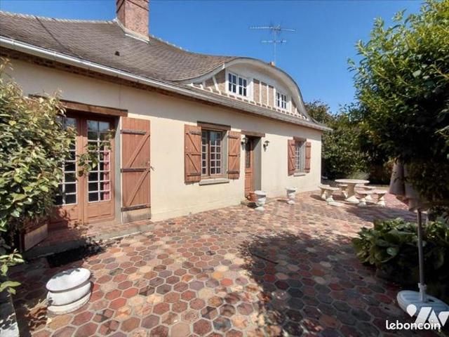 Maison 6 pièces 180 m²
