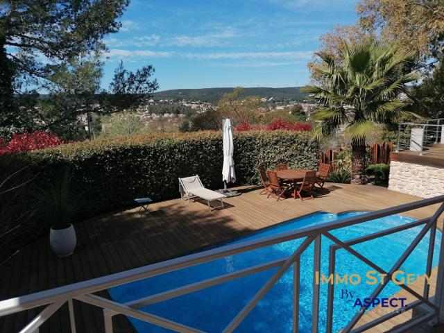 Maison 6 pièces 180 m²