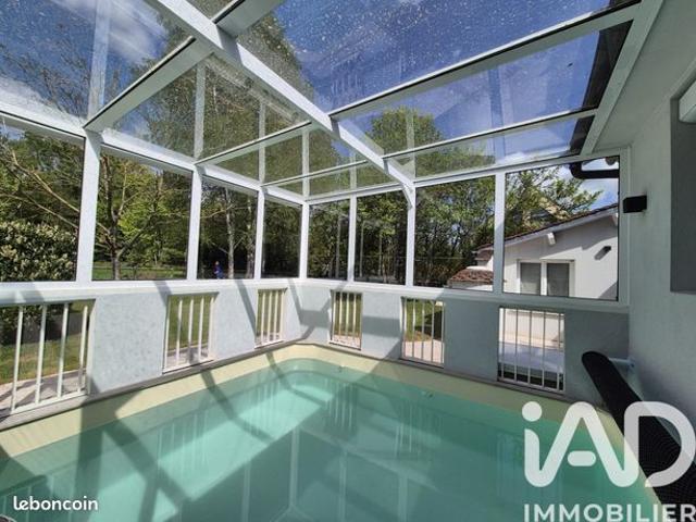 Maison 6 pièces 180 m²