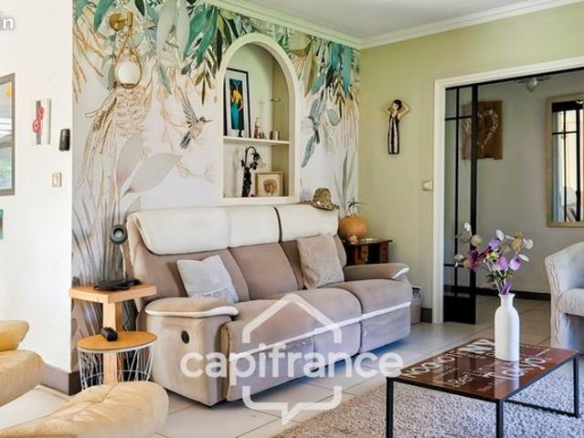 Maison 6 pièces 180 m²