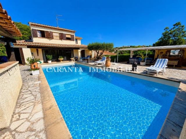 Maison 6 pièces 180 m²