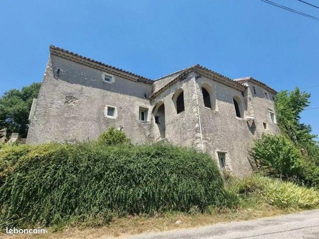 Maison 6 pièces 180 m²