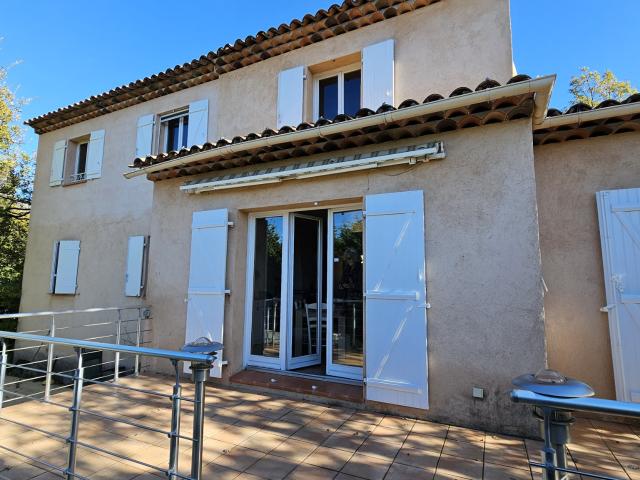 Maison 6 pièces 180 m²