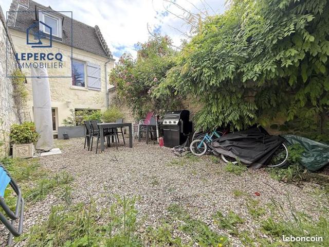 Maison 6 pièces 180 m²