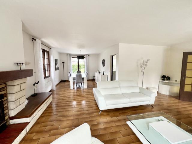 Maison 6 pièces 180 m²
