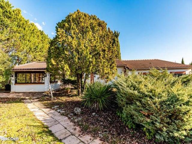 Maison 6 pièces 180 m²
