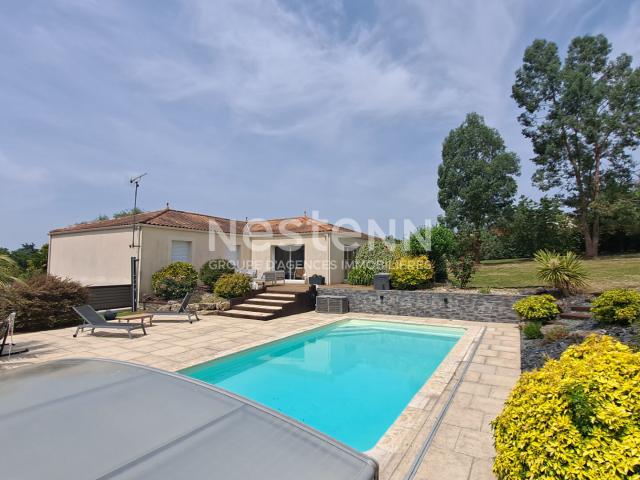 Maison 6 pièces 180 m²