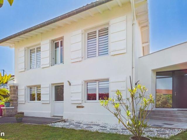 Maison 6 pièces 180 m²