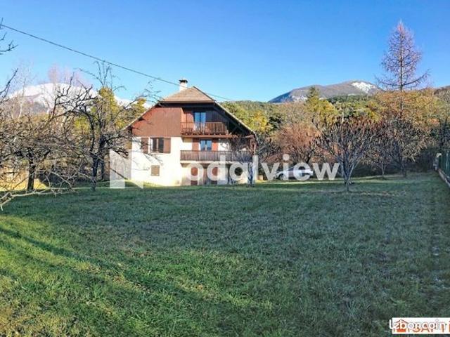 Maison 6 pièces 180 m²