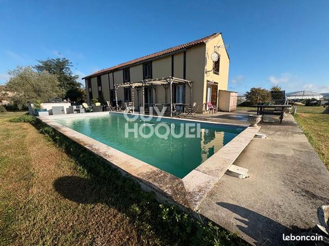 Maison 6 pièces 180 m²