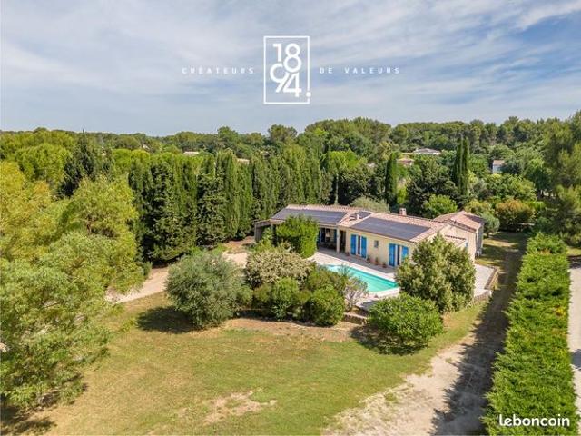 Maison 6 pièces 180 m²
