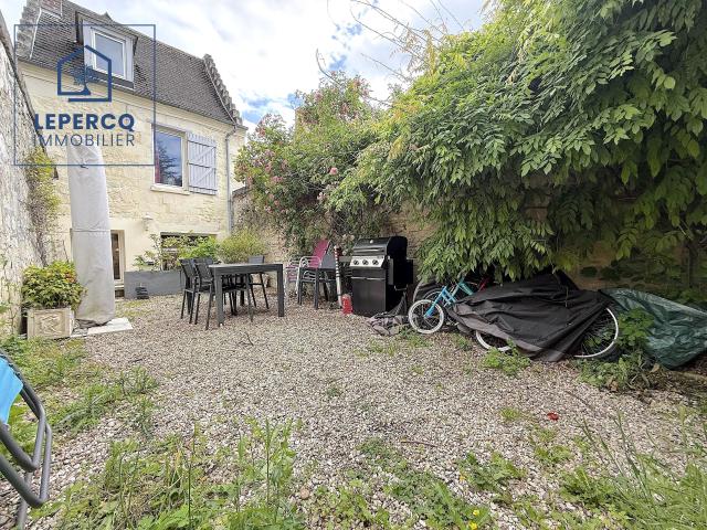 Maison 6 pièces 180 m²