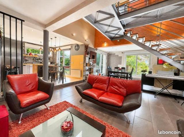 Maison 6 pièces 180 m²