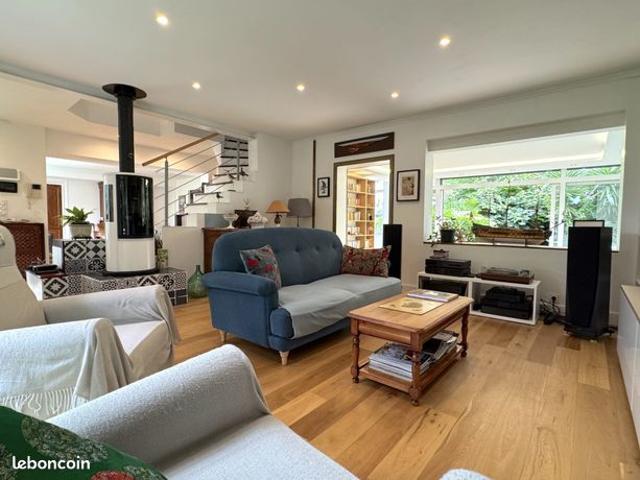 Maison 6 pièces 180 m²