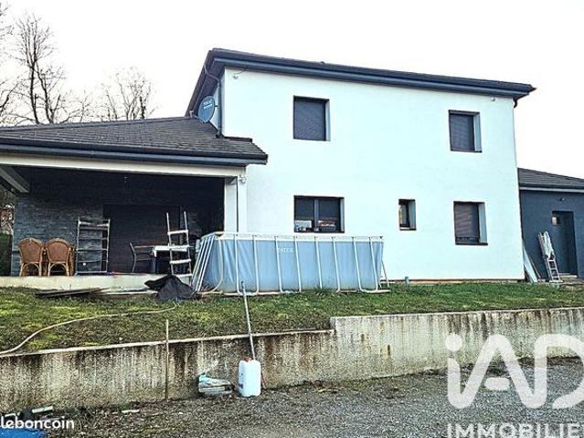 Maison 6 pièces 180 m²
